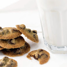 Tiny Chocolate Chip Cookies