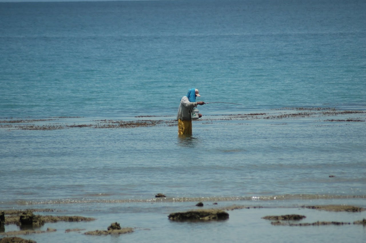 [Cebu-Carmen-Luyang-Beach-06.jpg]