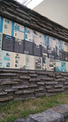 History Wall Sobre As Ondas Guaruja