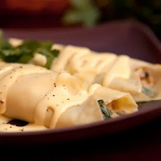 Chicken Florentine Crepe (Ihop's Copycat)