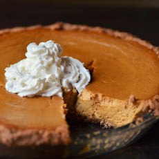 Ginger Pumpkin Pie with Graham Cracker Crust