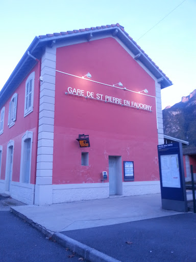 Gare Sncf St Pierre En Faucigny 