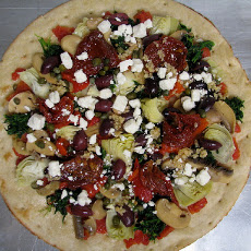 Mediterranean Pizza With Shrimp and Feta