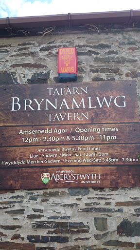 Brynamlwg Tavern 