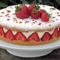 Strawberry Cream Cake