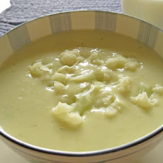 Cream of Cauliflower and Stilton Soup