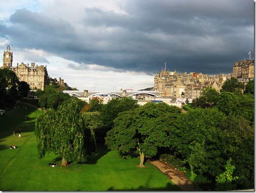Scotland 2 045