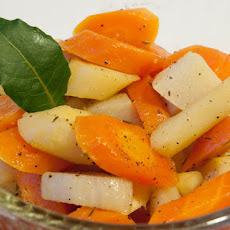 Maple Glazed Root Vegetables with Thyme
