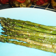 Olive Oil and Garlic Broiled Asparagus
