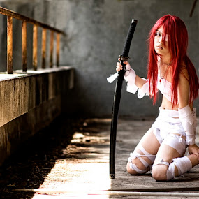 Shana Gaiden by Thomas Kuan - Portrait & People Women ( warrior, bandages, female, sword )