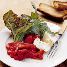 Grilled Peppers and Goat Cheese Salad