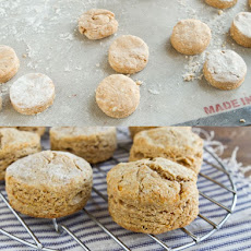 Sweet Potato Biscuits and Vegetarian Gravy