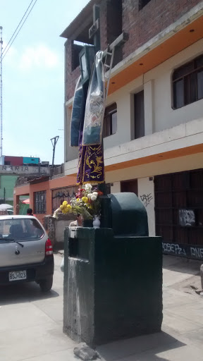Cruz De Madera De San Juan De Miraflores