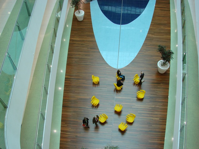 [Horft að ofan[2].jpg]