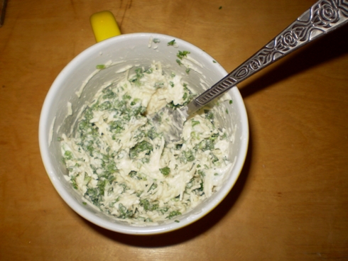 Sumaišytas sūris, grietinėlė, petražolės