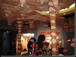 Jaya Ancol (268) Jaya Ancol (268)