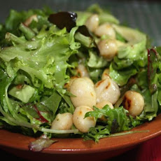Avocado and Macadamia Nut Salad