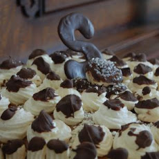 Kiev Meringue Cake