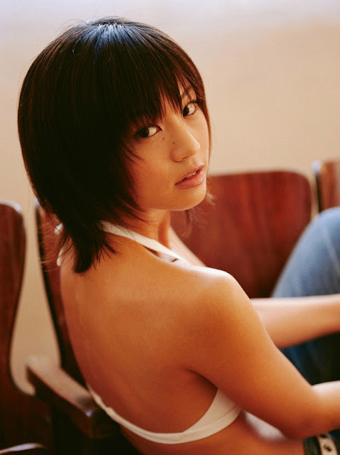 Misako Yasuda yasuda_w2_20.jpg VYJ200505