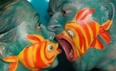 Fish_Kiss_3
