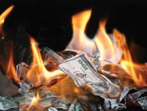 http://lh5.ggpht.com/post1gallery/R-WeSiJ93TI/AAAAAAAABEY/UksB7tTe1Gg/s288/20080323-burning-dollars.jpg