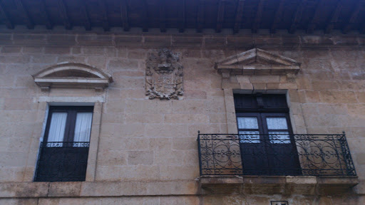 Antiguo Ayuntamiento De Apellaniz