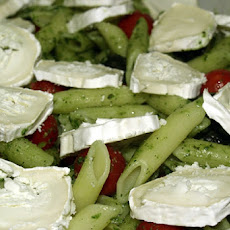 Penne with Tomatoes, Pesto and Artichokes