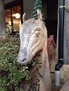 馬の頭の彫り物