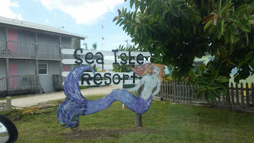 Sea Isle Resort Sign