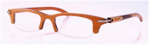 gafas de vista montura de madera al aire