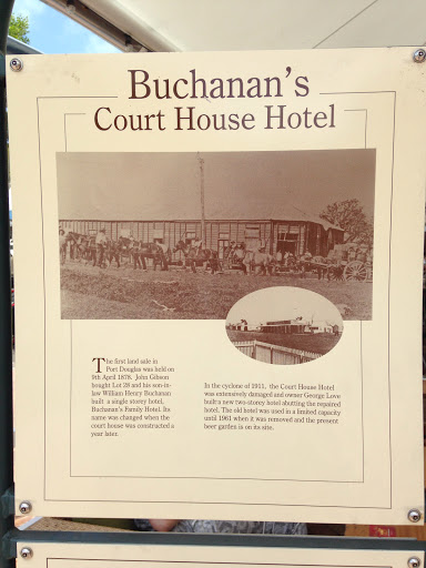Buchanan's Court House Hotel