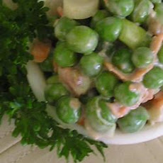 Pea Salad with Creamy Dressing