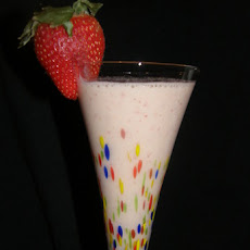 Fresh Banana-Berry Shake