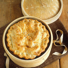 Double-Crust Chicken and Mushroom Pie