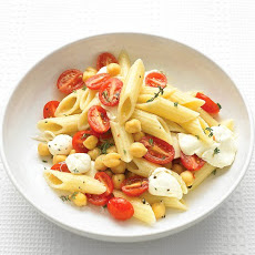 Penne with Grape Tomatoes and Mozzarella