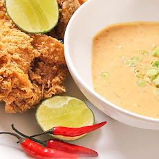 Spicy Peanut Dipping Sauce