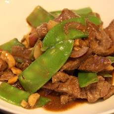 Stir-Fry of Hoisin Lamb With Cashews and Snow Peas