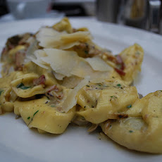 Creamy Restaurant Style Tortellini