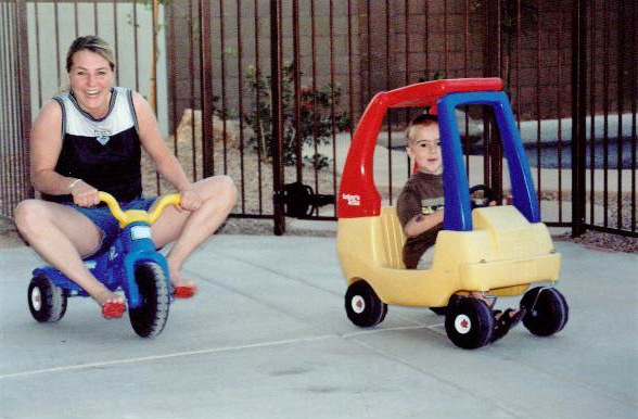 [sara and taylor race[9].jpg]