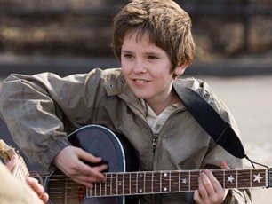 [august_rush_xl_01--film-B[4].jpg]