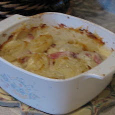 Scalloped Potatoes With Smoked Turkey