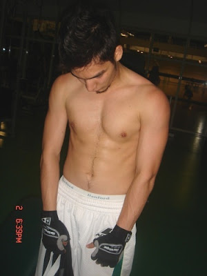 Simon Atkins Sexy shirtless Photo