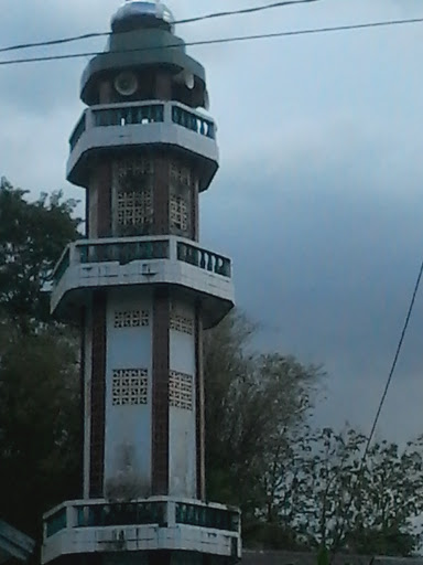 Menara Masjid Jami Taufiq Sikapa