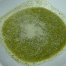 Broccoli and Lettuce Soup