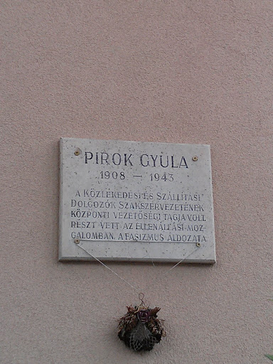 Pirók Gyula Emléktábla