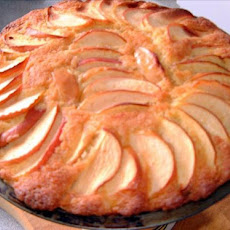 Autumn Apple Sponge Cake