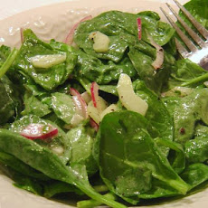 Spinach Cucumber Salad With Yogurt Dressing