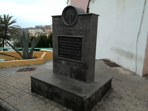 Monumento a Una Palmera