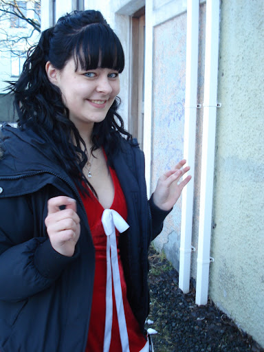 http://lh5.ggpht.com/sapukulurnar/R9QWjpZqV1I/AAAAAAAAHnw/gcsyiSdYKfM/afm%C3%A6li%20hj%C3%A1%20gdk%20012.JPG?imgmax=512