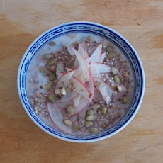 Apple Cinnamon Quinoa Porridge
